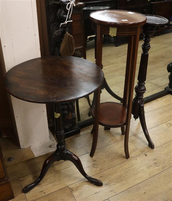 A tripod table and two jardiniere stands table W.50cm